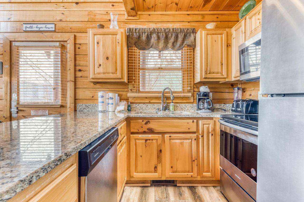 Villa Blue Ridge Sunrise Pigeon Forge Exterior foto